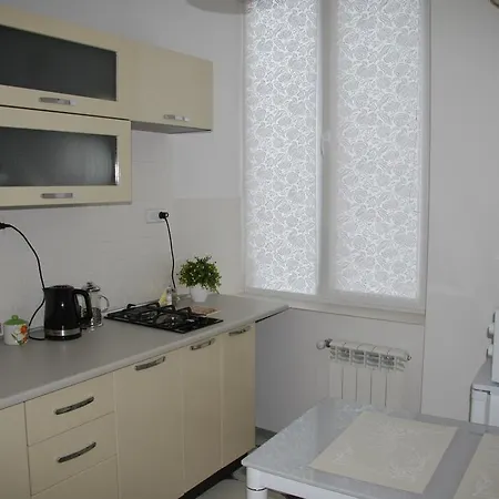 On Virmenska Street 2 Λβιβ